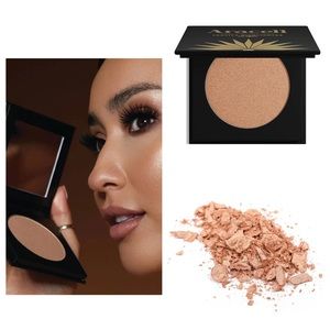 Araceli Tequila Highlighter
